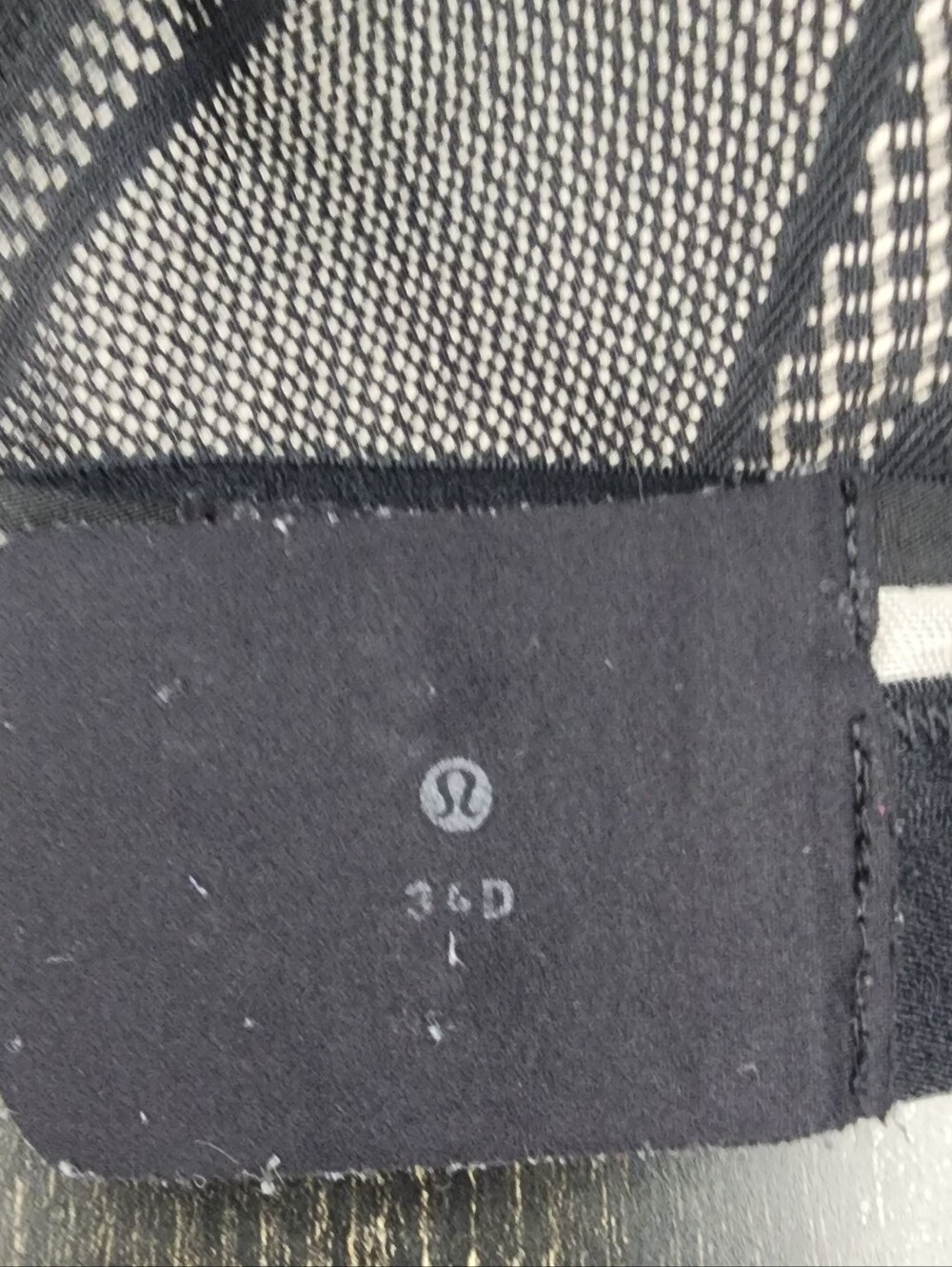 Lululemon Awake to Lace Bra, Womens 34D - Picture 6 of 6